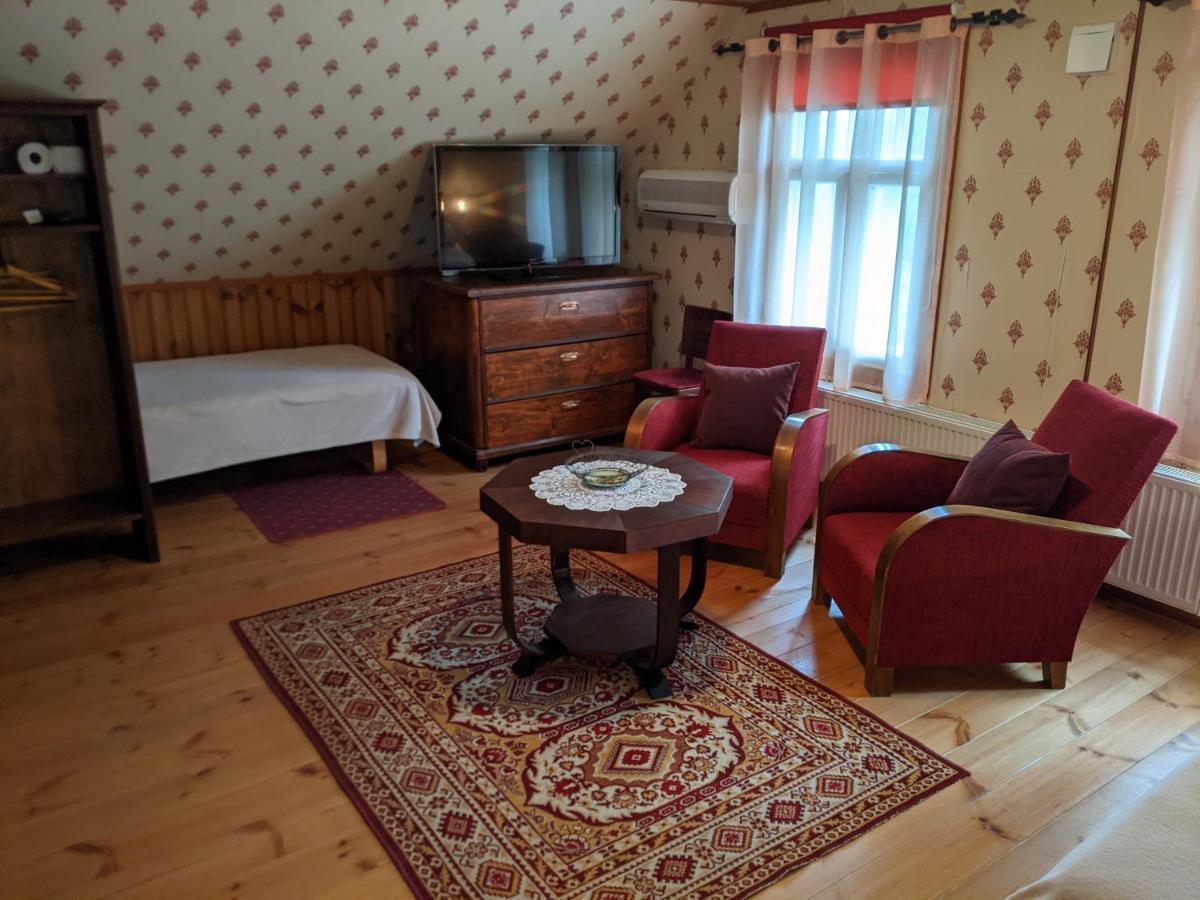 Avinurme Hostel Zewnętrze zdjęcie